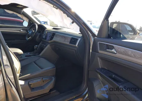 2020 Volkswagen Atlas Cross Sport 2.0T Se z USA, uszkodzony, nr VIN 1V23C2CA5LC230042